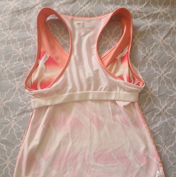 Danskin Tech Elements Sportsbra Top - Picture 3 of 8